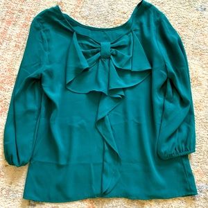 The Limited Brand- Bow back top Size SMall